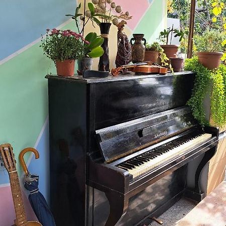 Beautiful Apartment In Old ティビリシ エクステリア 写真