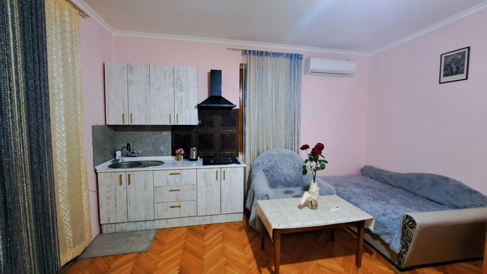 Beautiful Apartment In Old ティビリシ エクステリア 写真